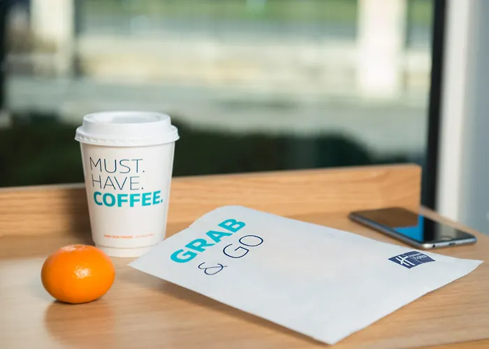 Holiday Inn Express London - Luton Airport